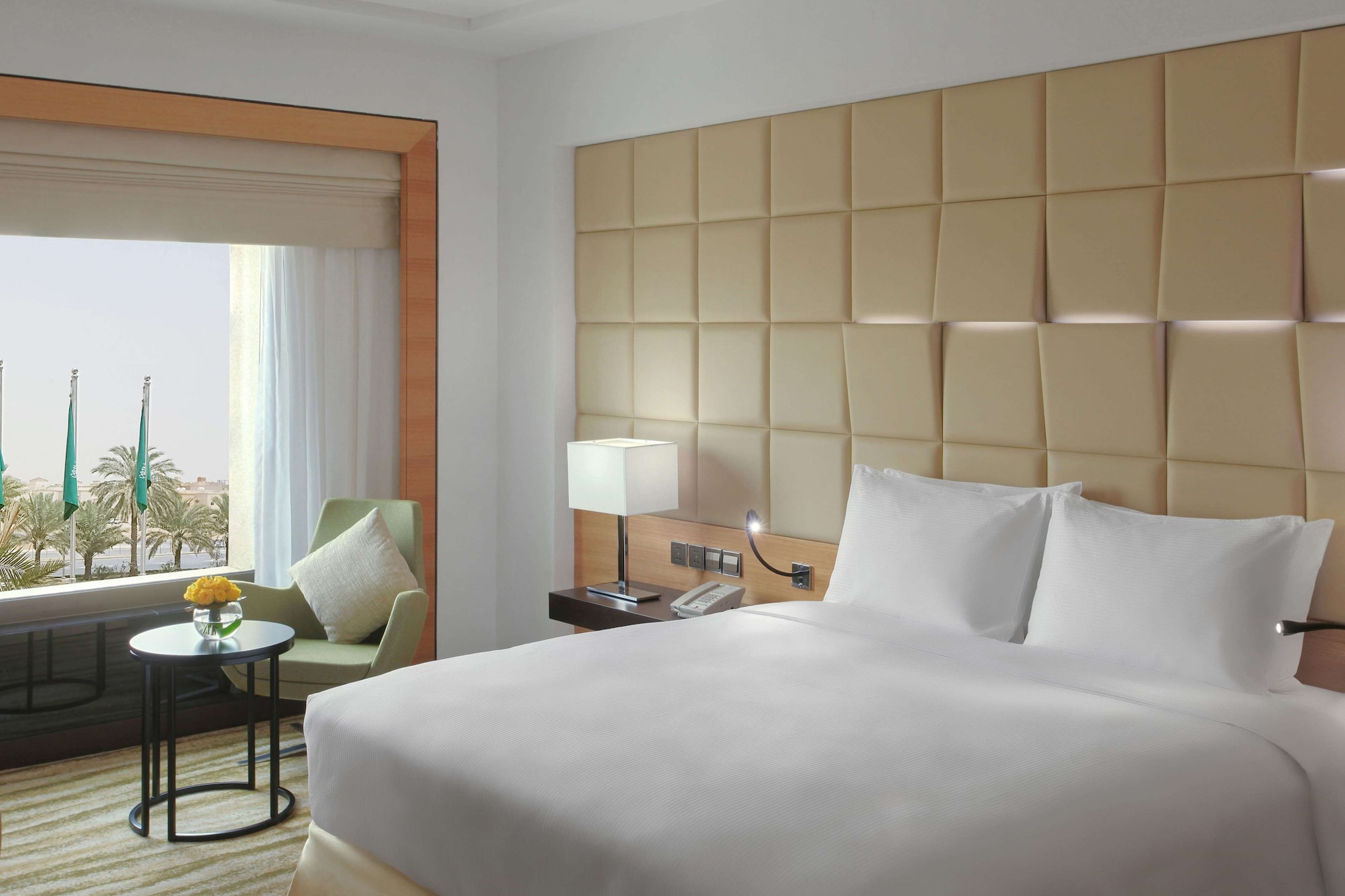ROOM, KING BED, ACCESSIBLE