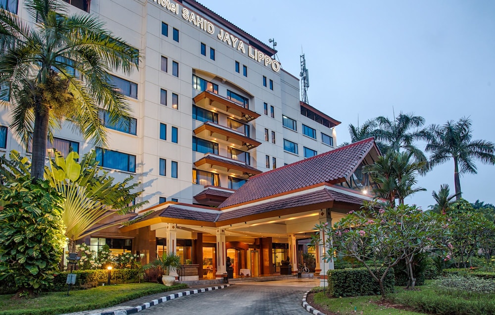 Sahid Jaya Lippo Cikarang 2/74
