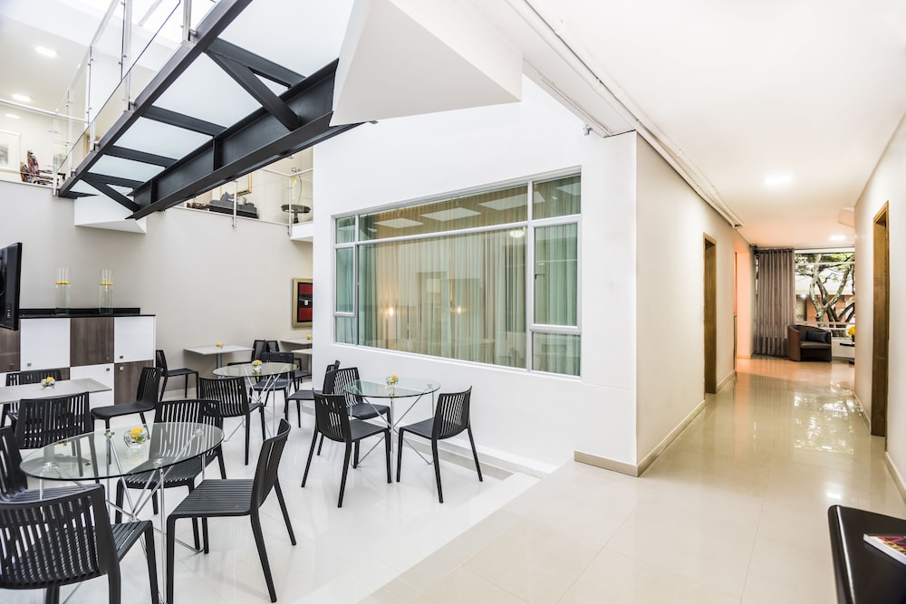 Hotel Asturias Medellin 60/71