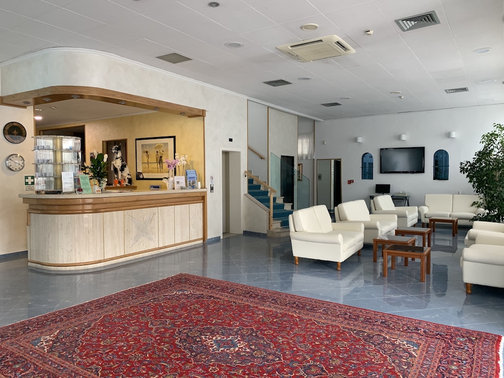 Hotel Nord Est 16/66
