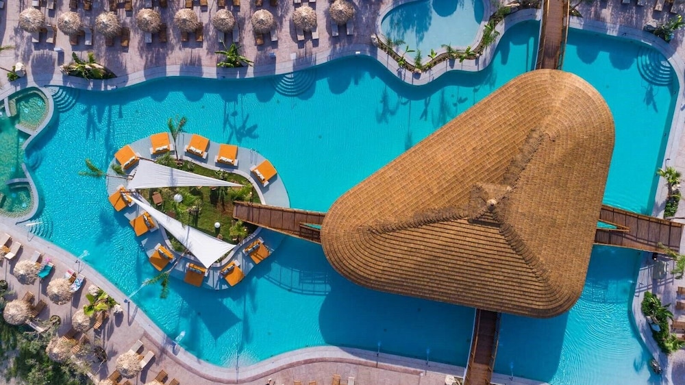Letsos Hotel 70/75