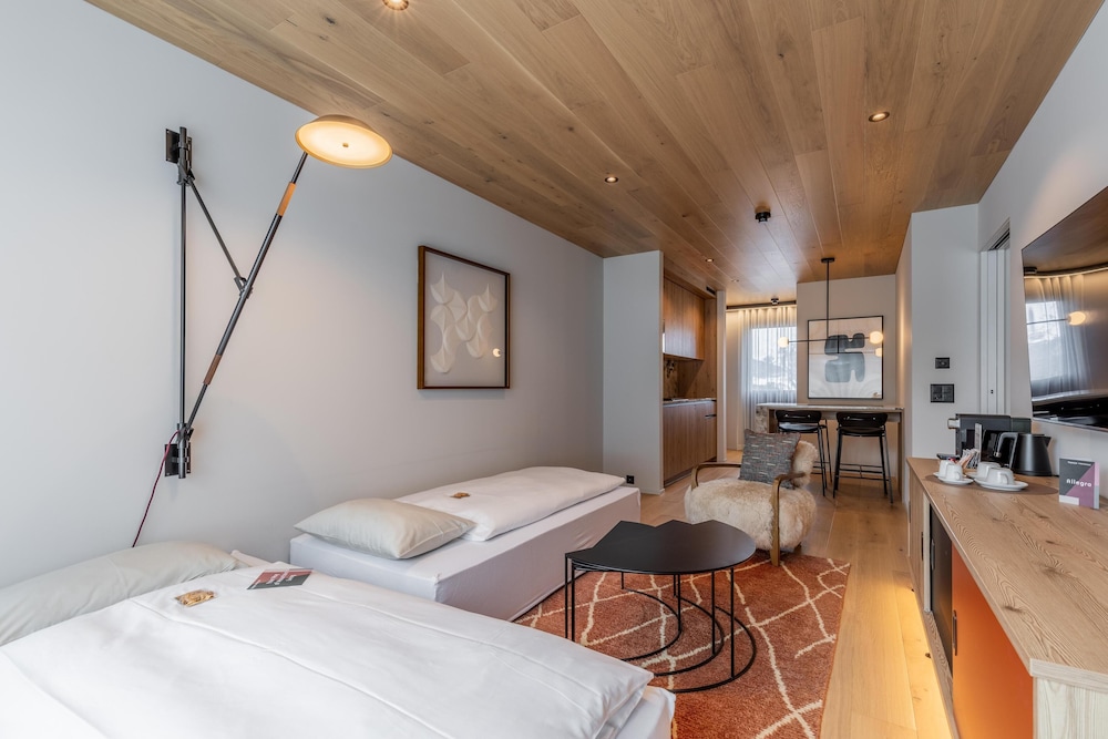 Sunstar Pontresina 8/50