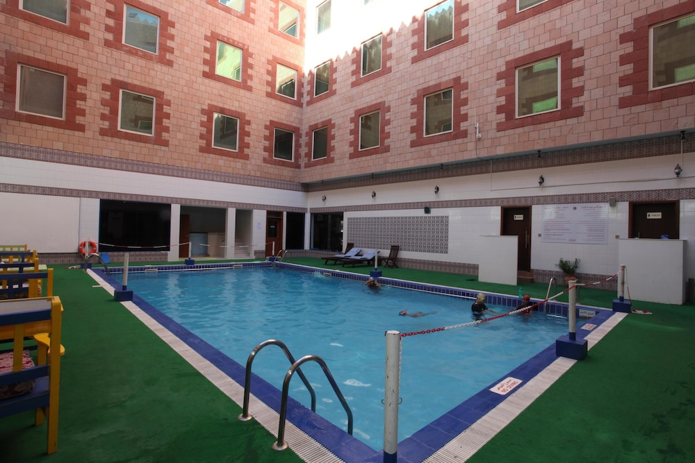 Ramee Guestline Hotel 28/63