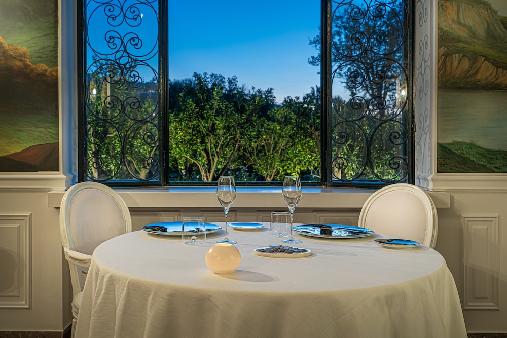Majestic Palace Sorrento, Curio Collection by Hilton 52/56