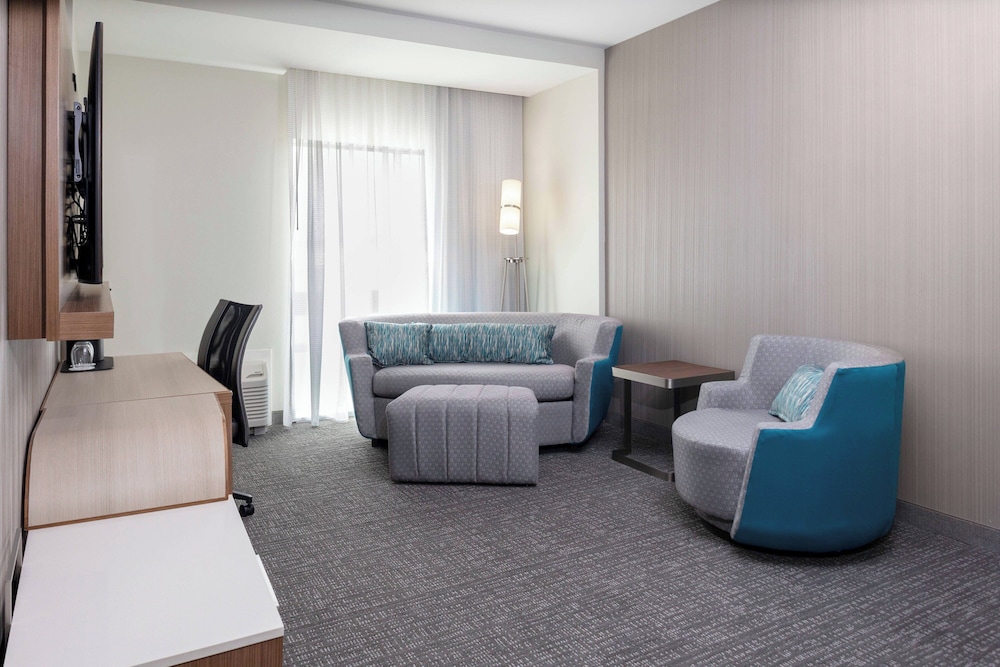 Suite, Multiple Beds, Accessible