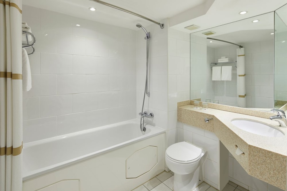 Delta Hotels By Marriott Aberdeen 23/24