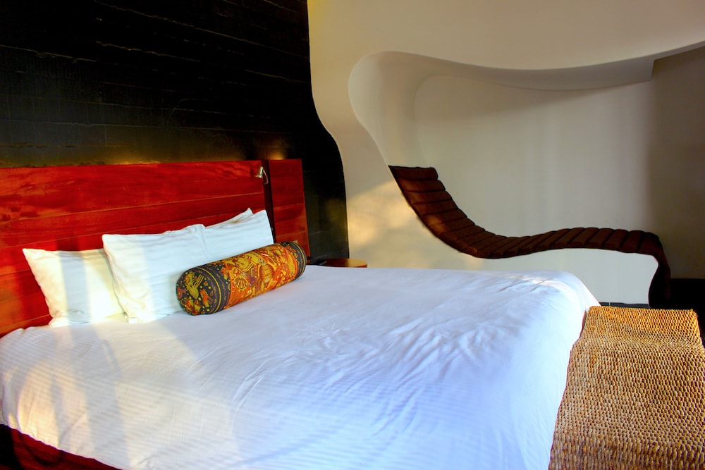 Isla Tajin Beach and River Resort 16/54