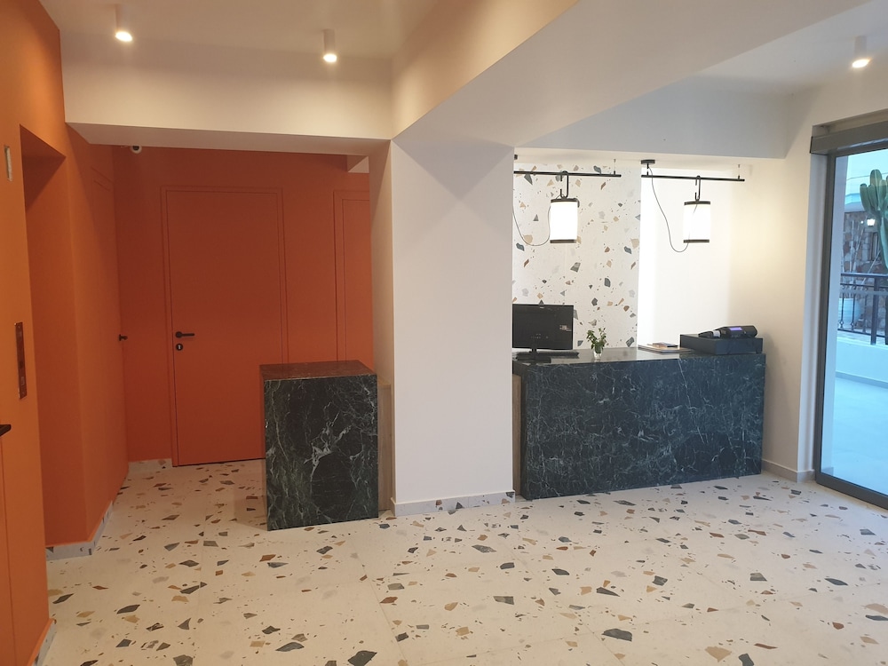 Mazoren Art Hotel 8/60