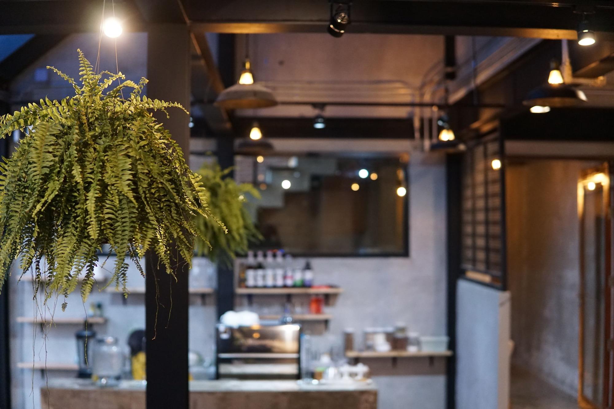 Chartame Boutique Hotel 38/43