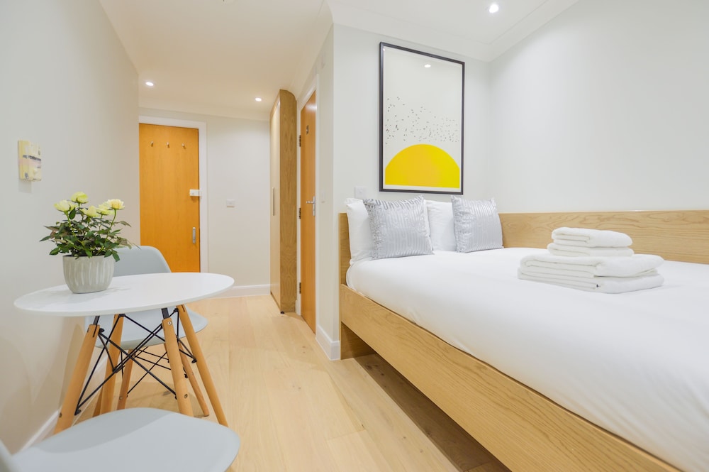 Queensborough Terrace Serviced Apartments 16/50