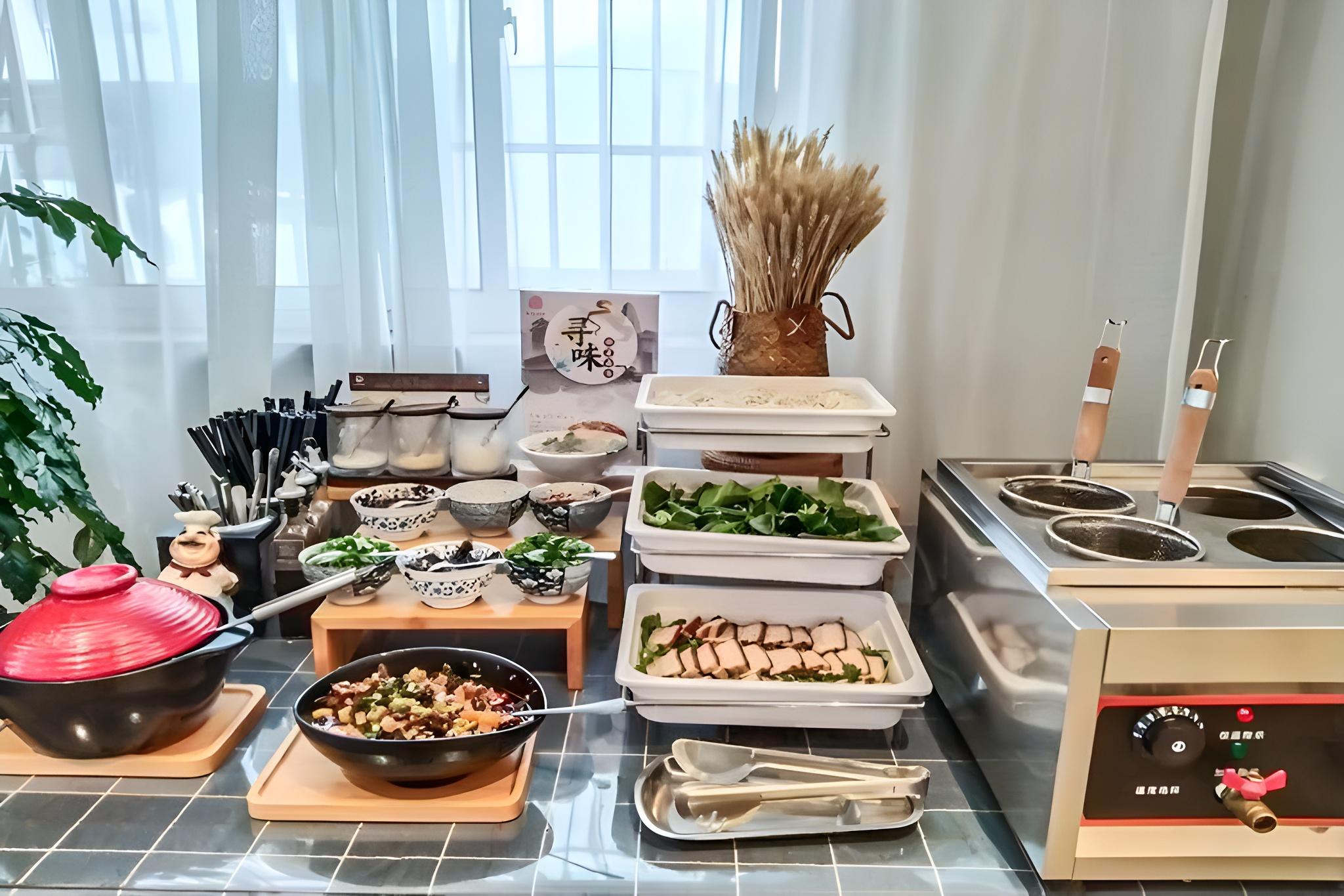 Home Inn Selected (Suzhou Guanqian Street store) 22/34