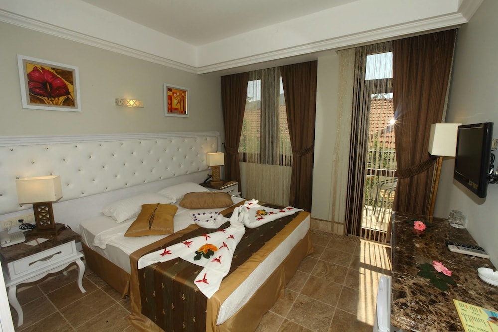 Telmessos Select Hotel - Adults Only +16 43/60