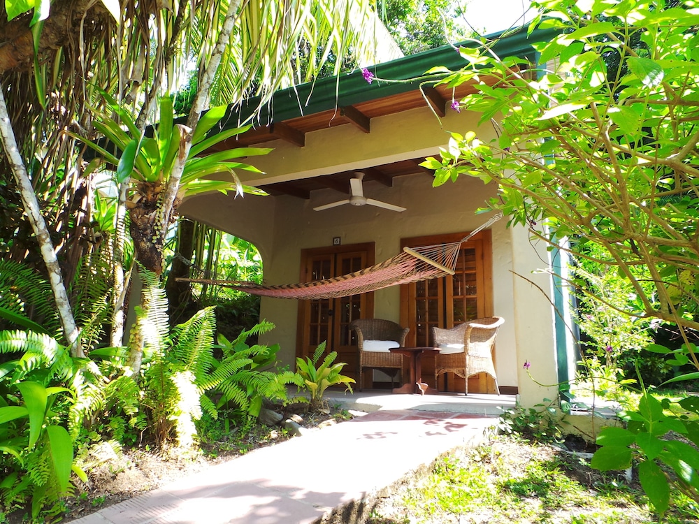 The Falls Resort at Manuel Antonio 5/70