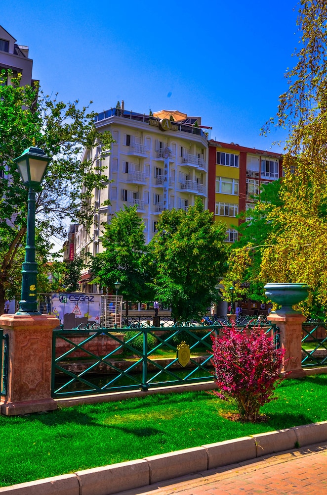 Ada Life Hotel 6/56