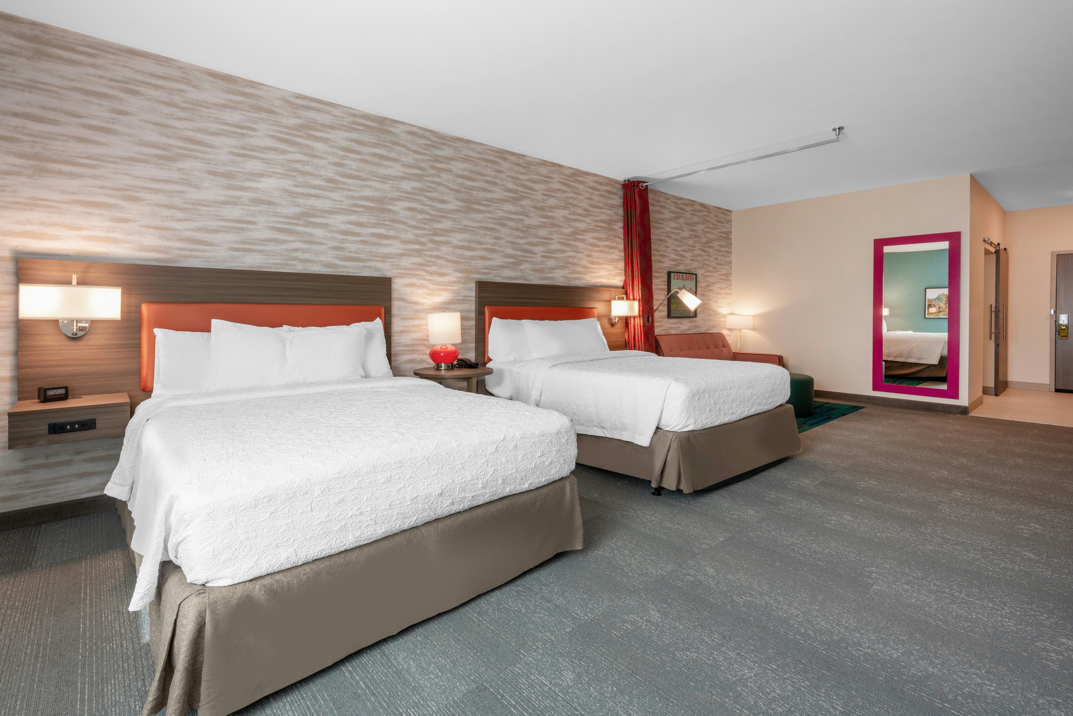 Studio, 2 Queen Beds, Accessible