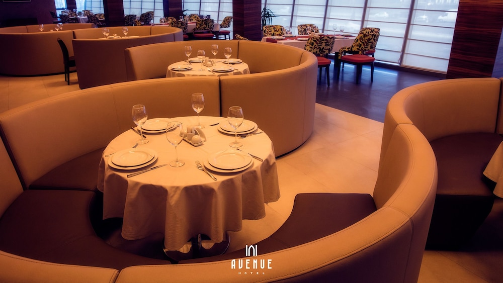Avenue Hotel Baku 34/45
