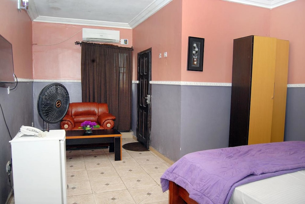 Royal Park Hotel & Suites 5/66