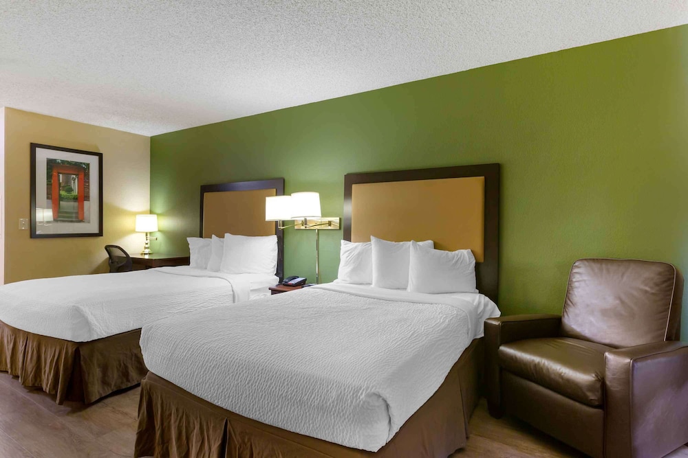 Extended Stay America Phoenix Scottsdale North 12/38