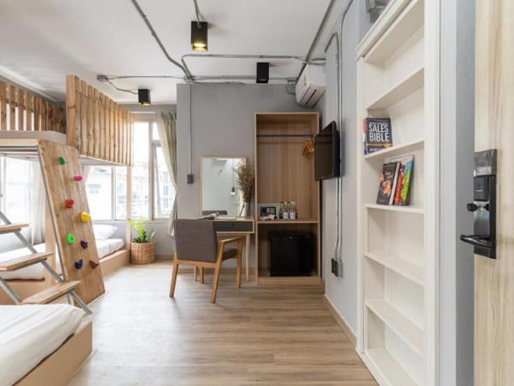Arch39 Art & Craft Hotel 58/75