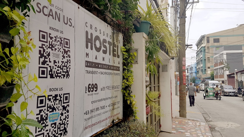 Crossroads Hostel Manila 3/46