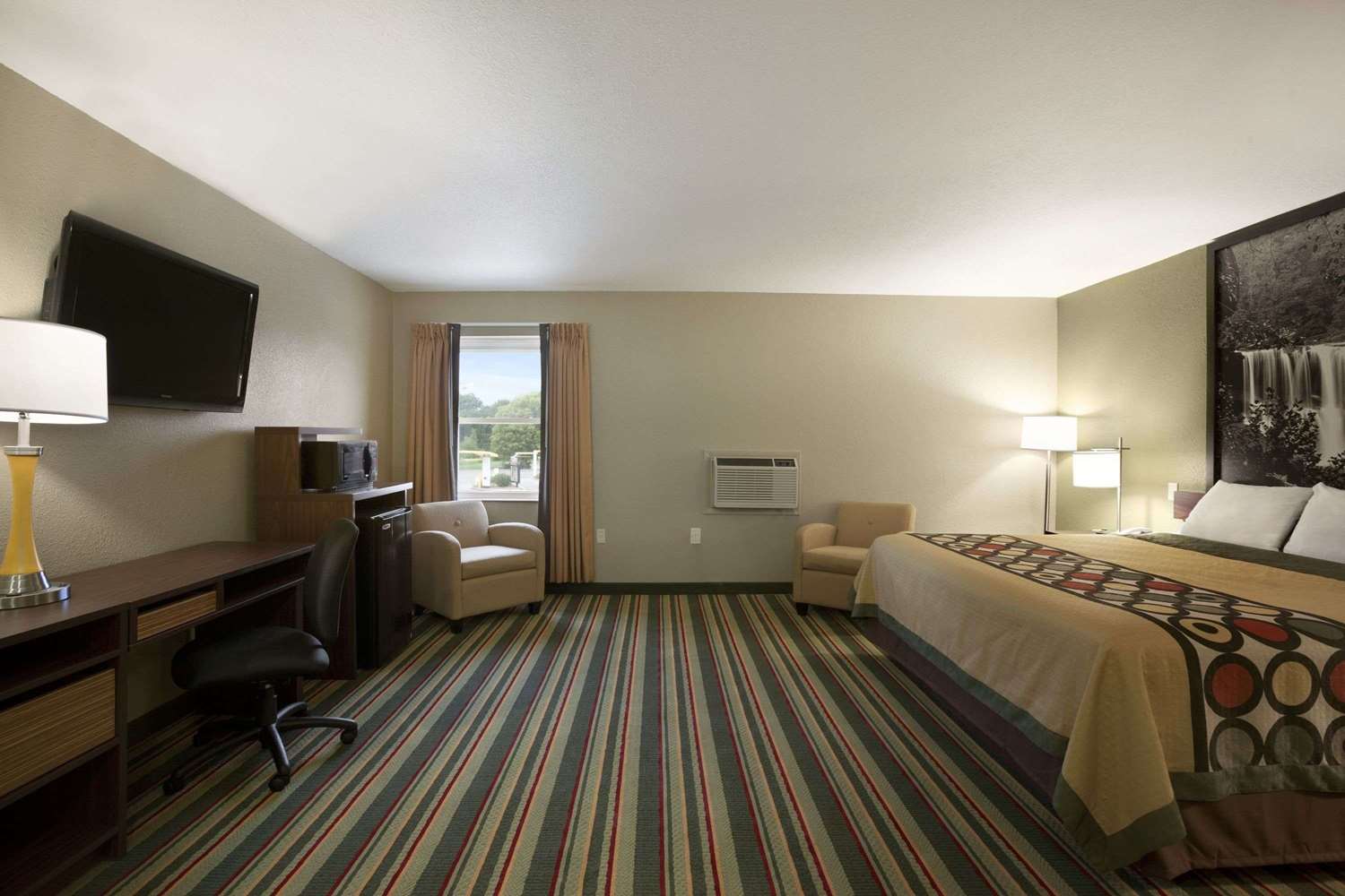 Super 8 By Wyndham Tuscola 4/8