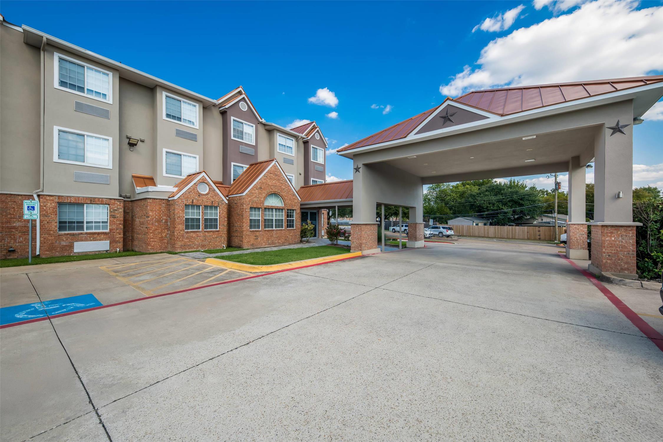 Quality Inn & Suites North Mesquite I-30 31/36