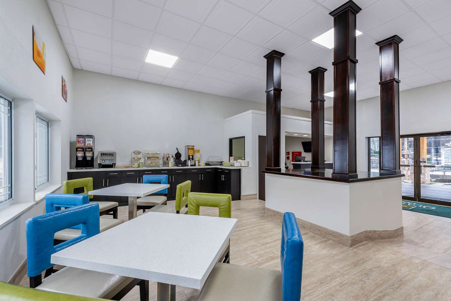 Quality Inn Coraopolis - Pittsburgh Airport 22/32