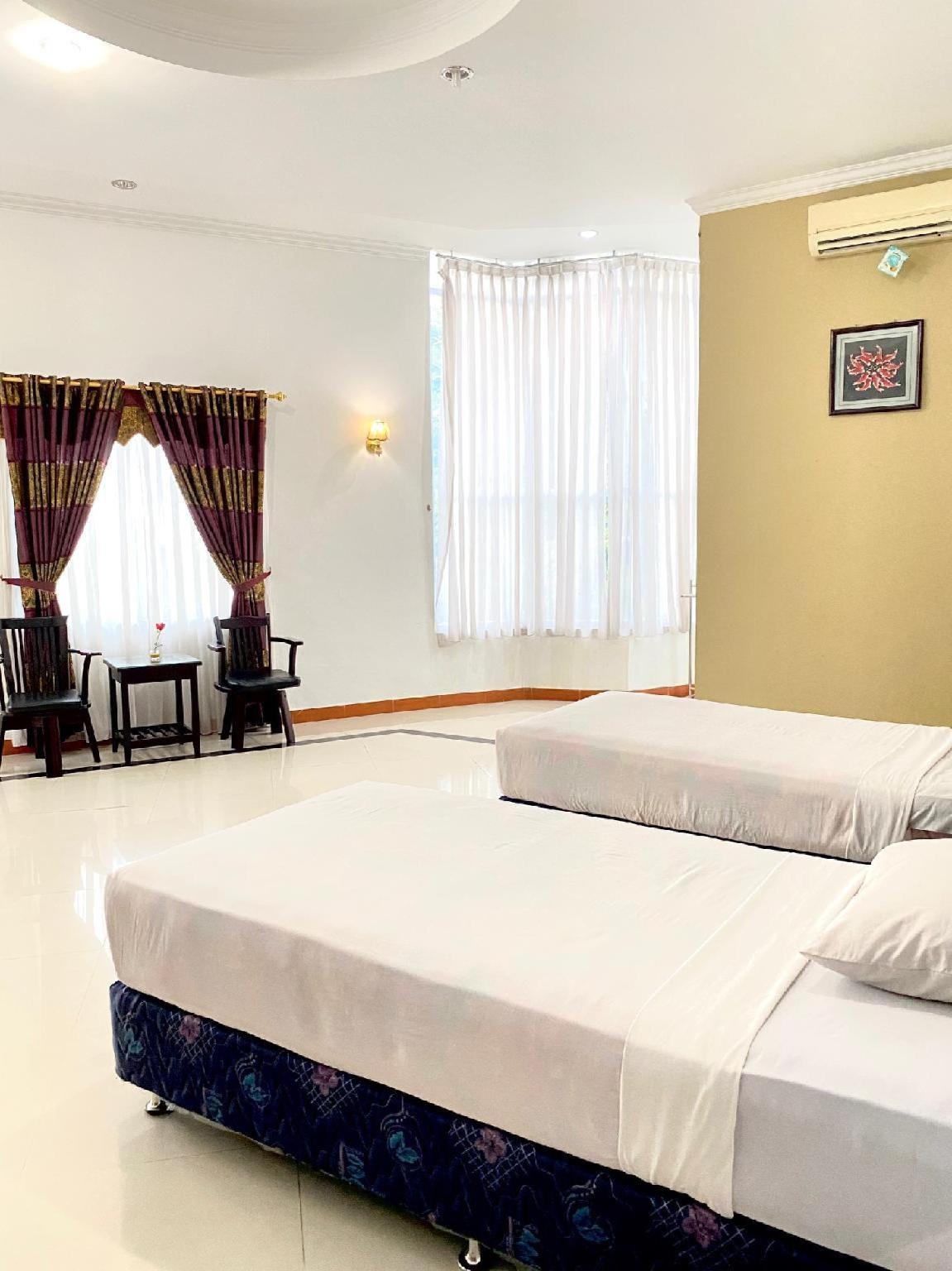Hotel Prima Indah 12/27