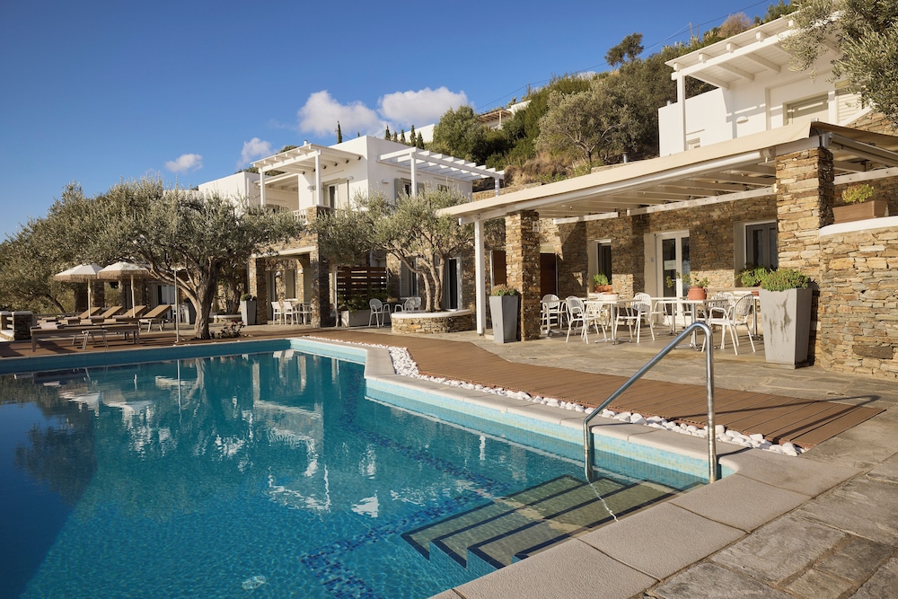 Selana Suites 25/50