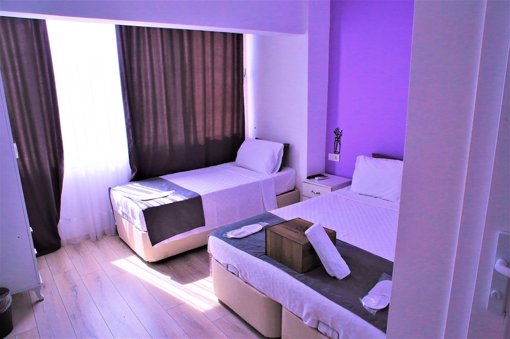 Lavender Otel 13/50