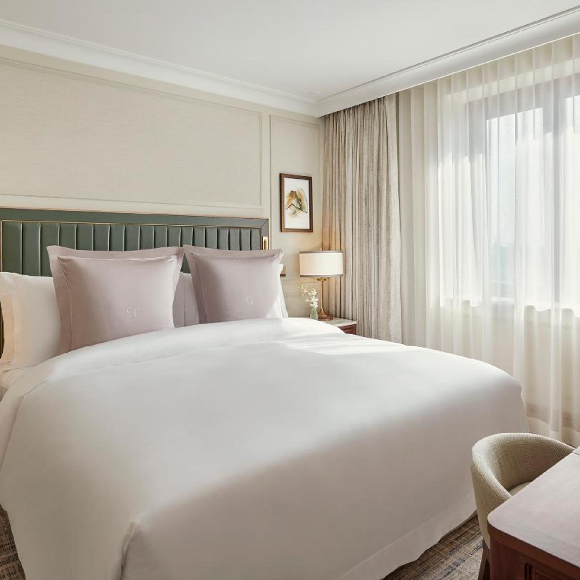 Executive, Suite, City View, Private Garden