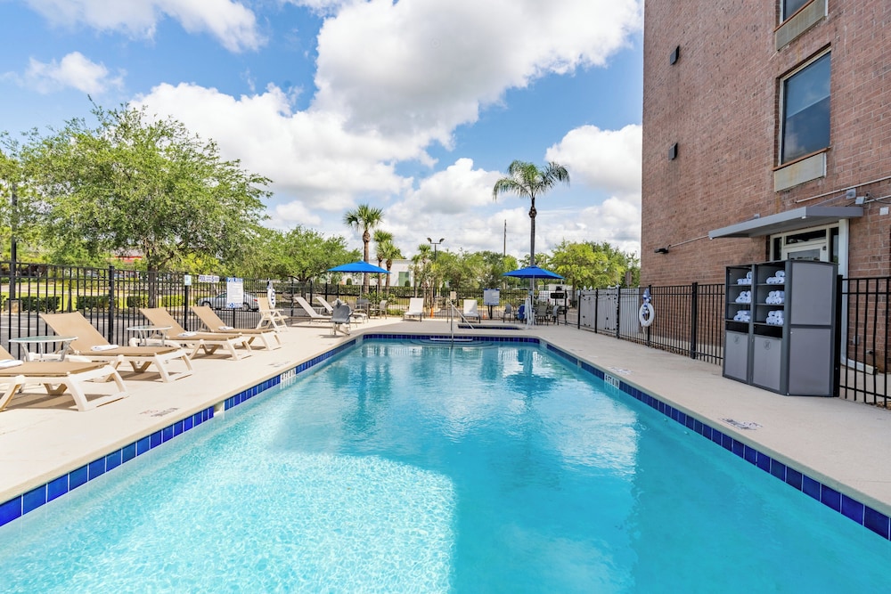 Holiday Inn Express Hotel And Suites Orange City 61/63