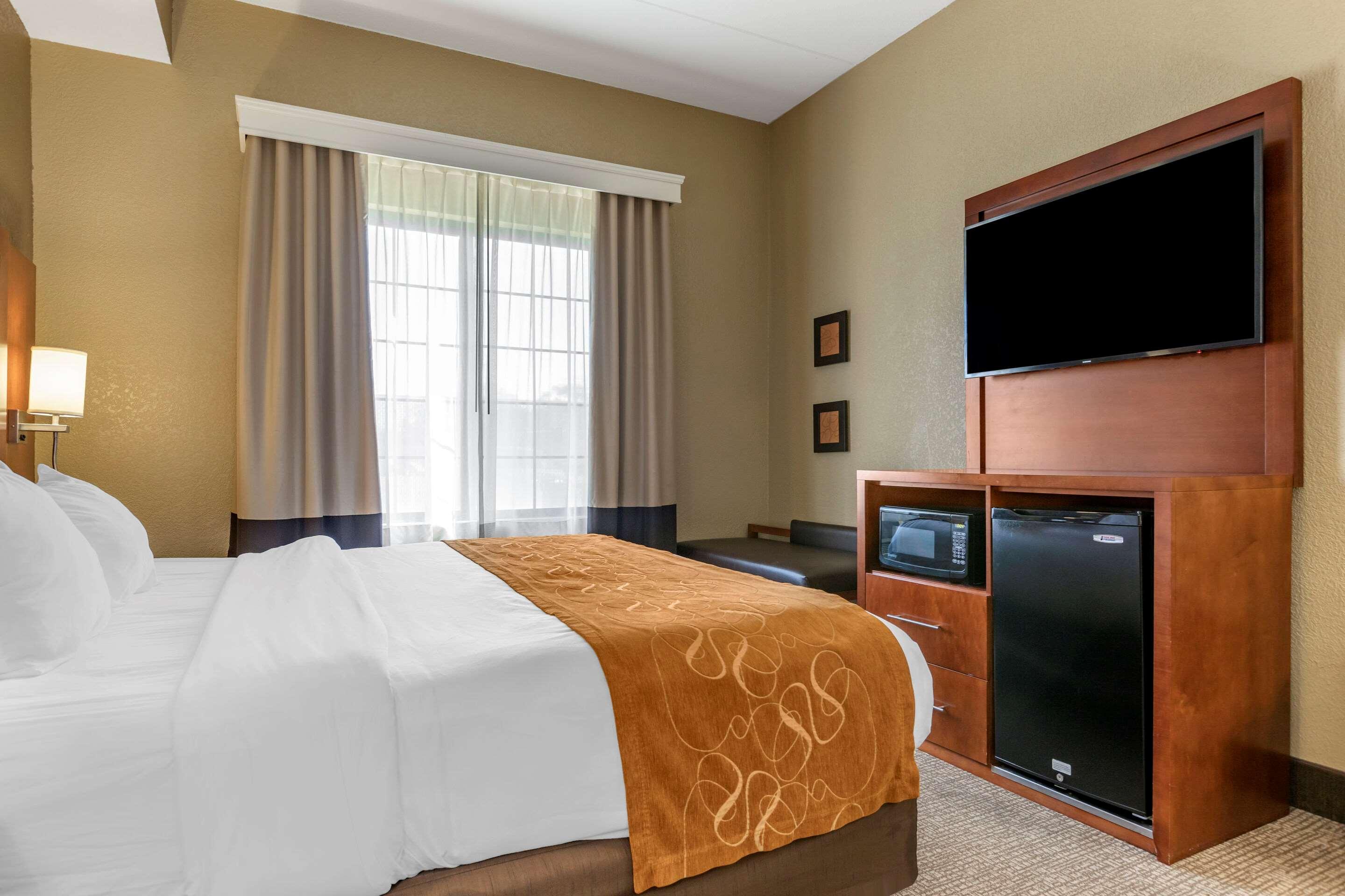 Upgrade, King Bed