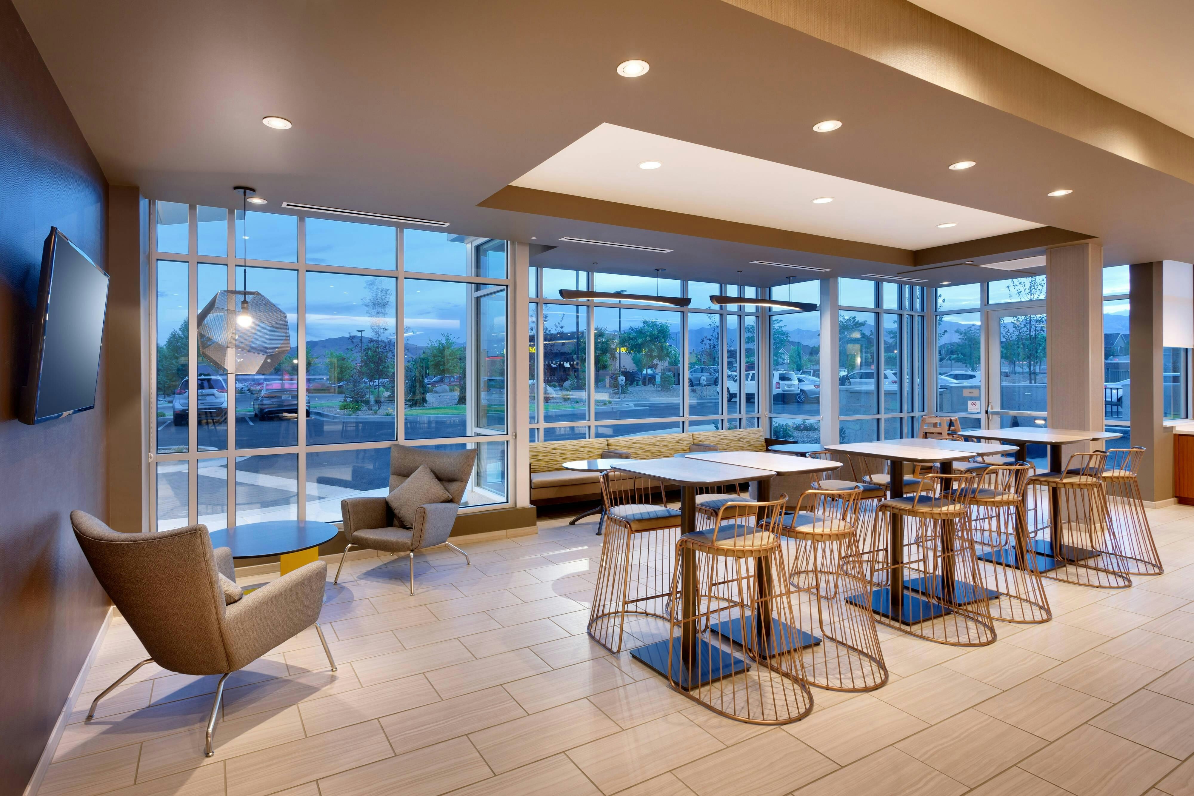 Springhill Suites Salt Lake City South Jordan 8/16