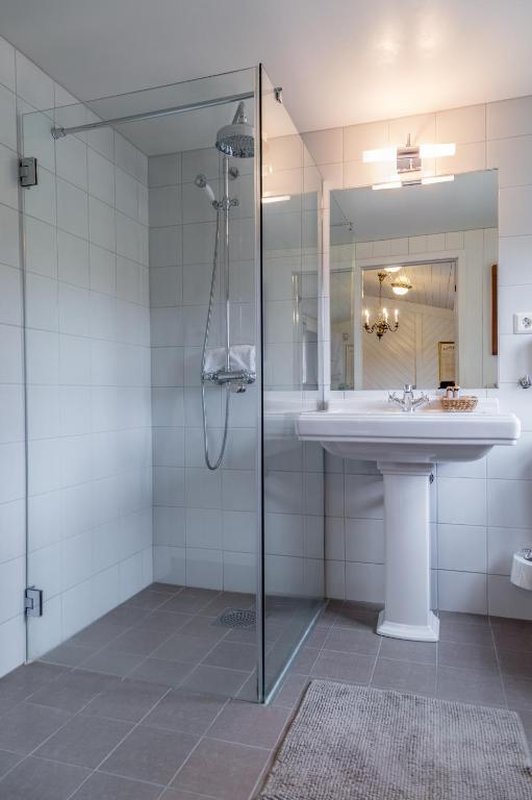 Kronen Gaard Hotell 17/20