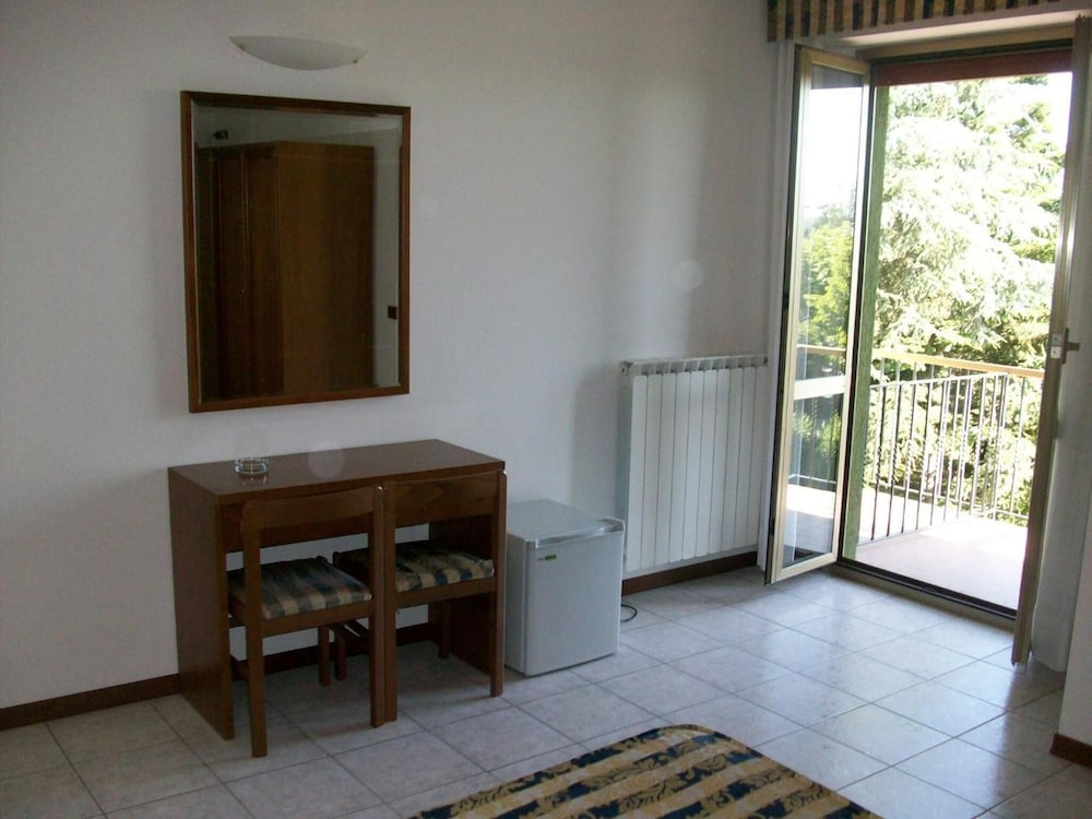 Hotel Santorotto 6/42