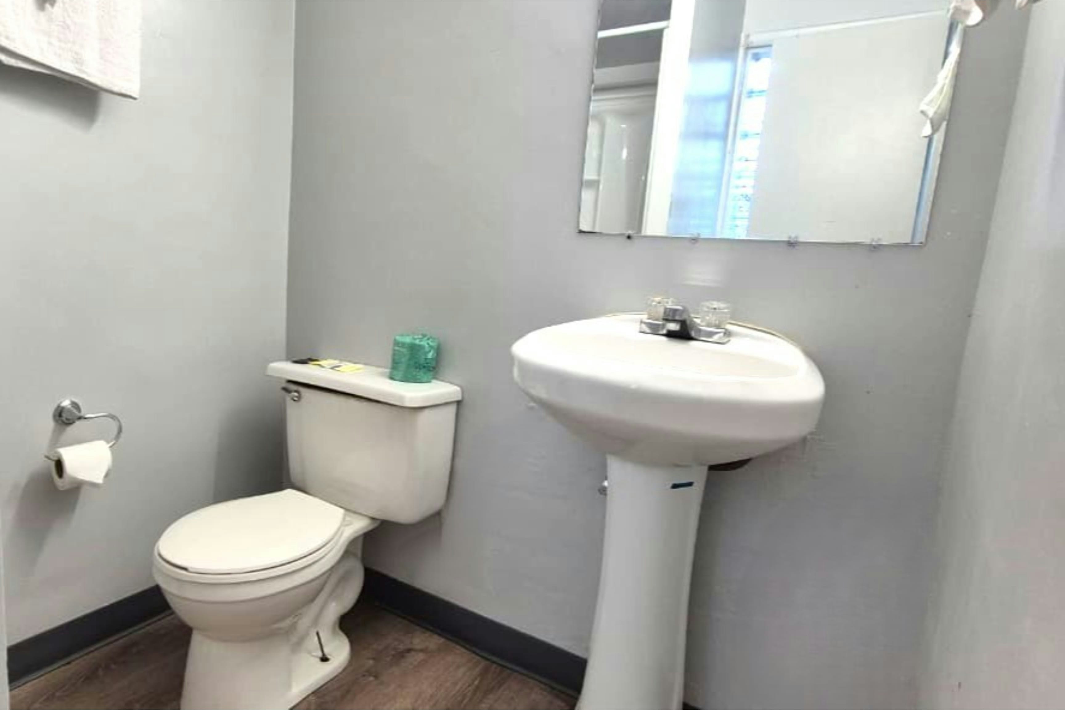Elite Inn & Suites South Holland Chicago 45/48