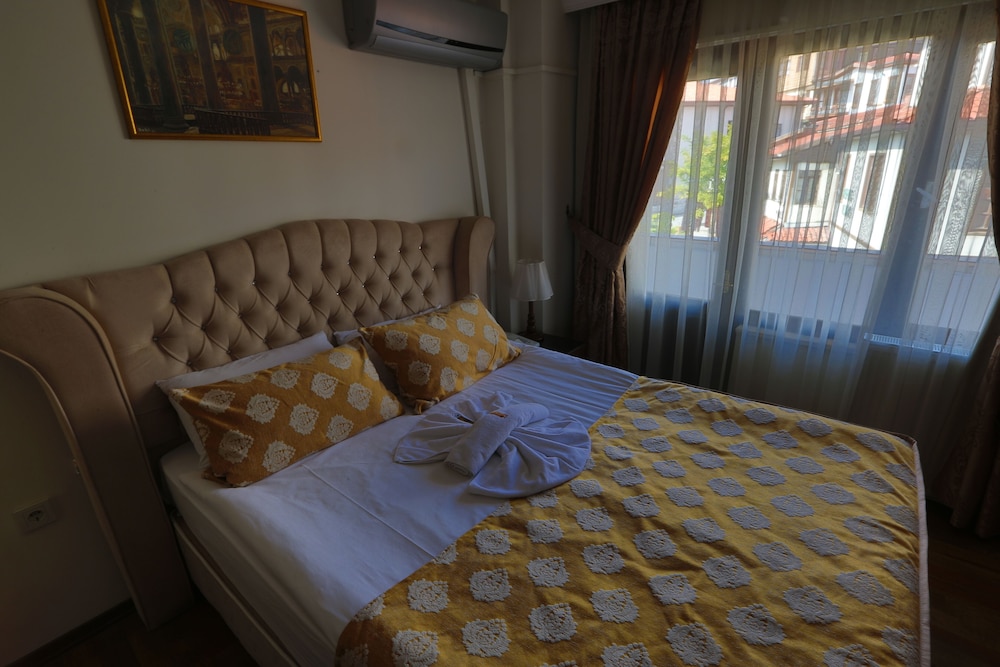Hotel Ankatra 24/70