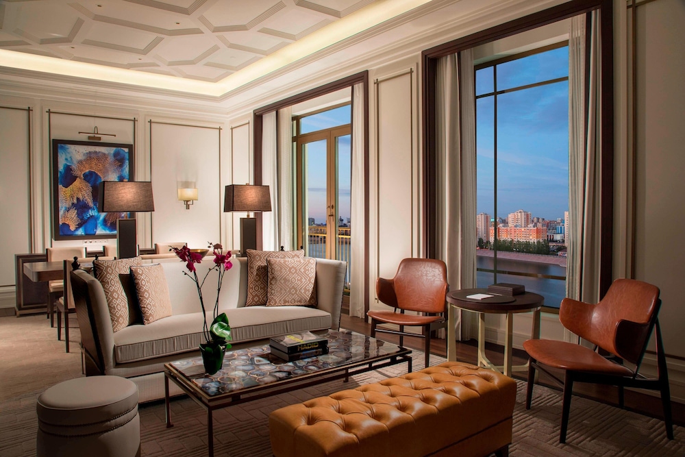 THE ST. REGIS ASTANA 40/62