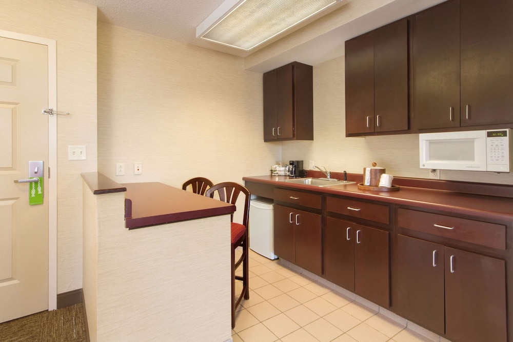 Hampton Inn Buffalo South I 90 47/51