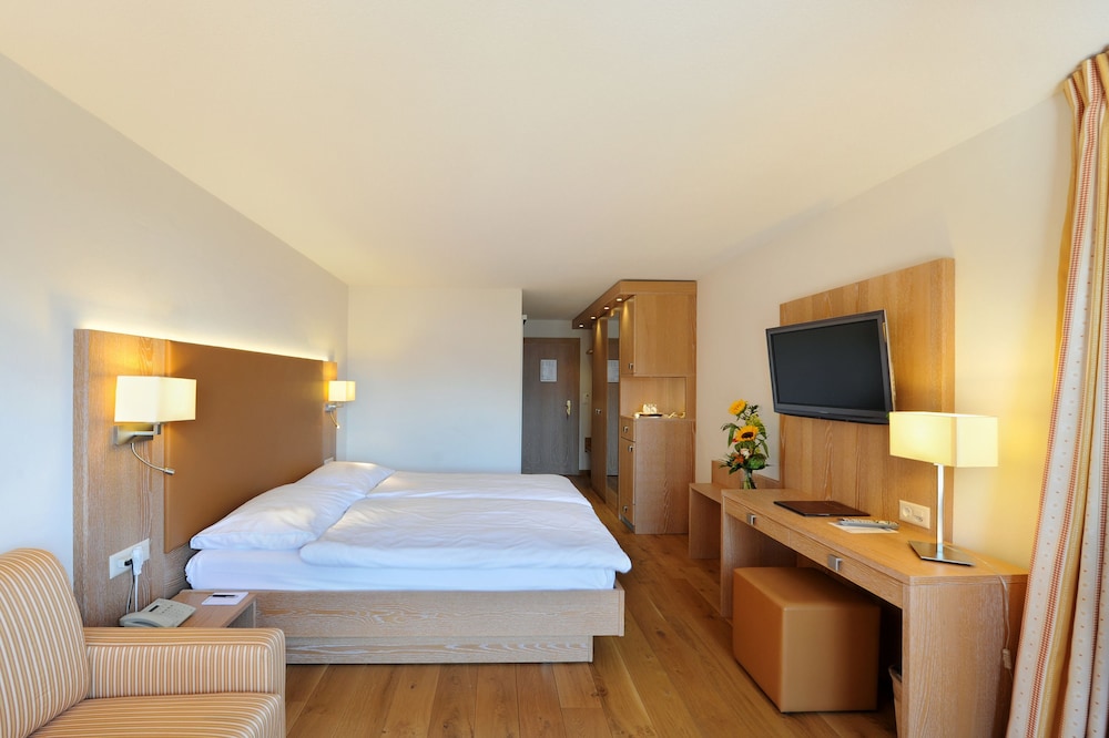 Helvetia Intergolf Hotel And Aparthotel 28/70