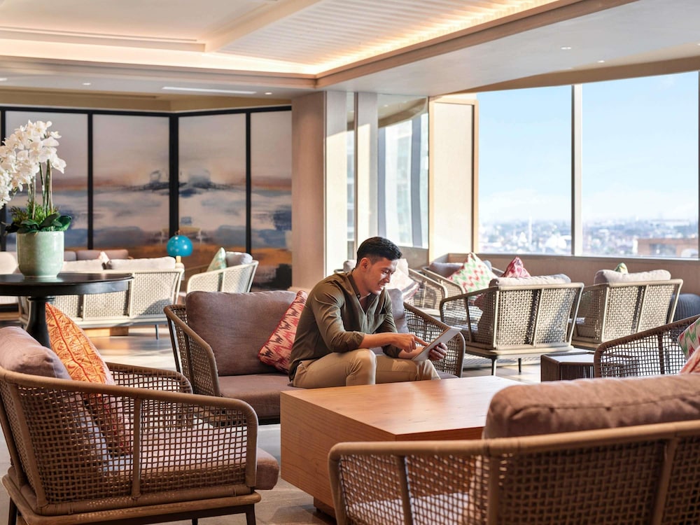 Mercure Jakarta Gatot Subroto 49/78