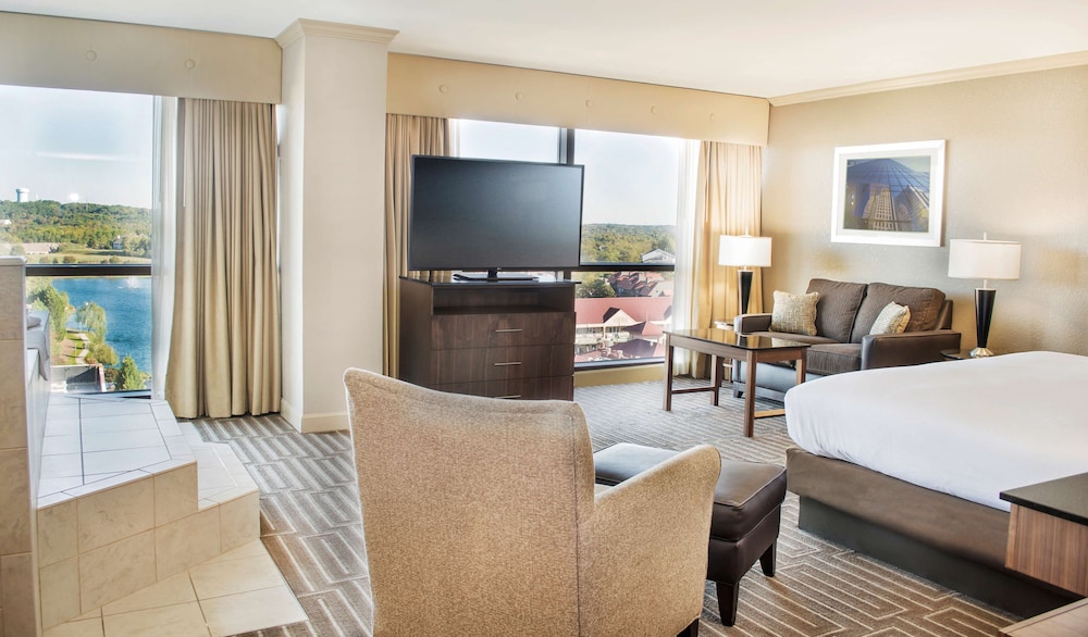 Hilton Charlotte University Place 19/66