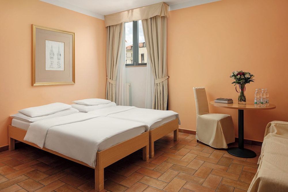 Hotel Roma Prague 16/50