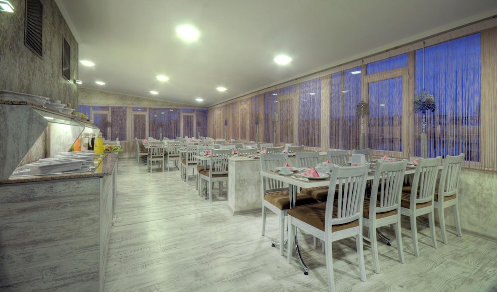 Hotel Abro Sezenler 30/37