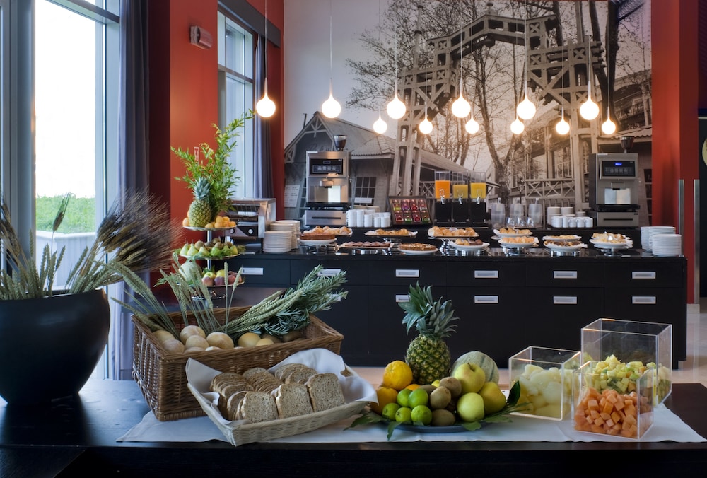 restaurant-cafeteria