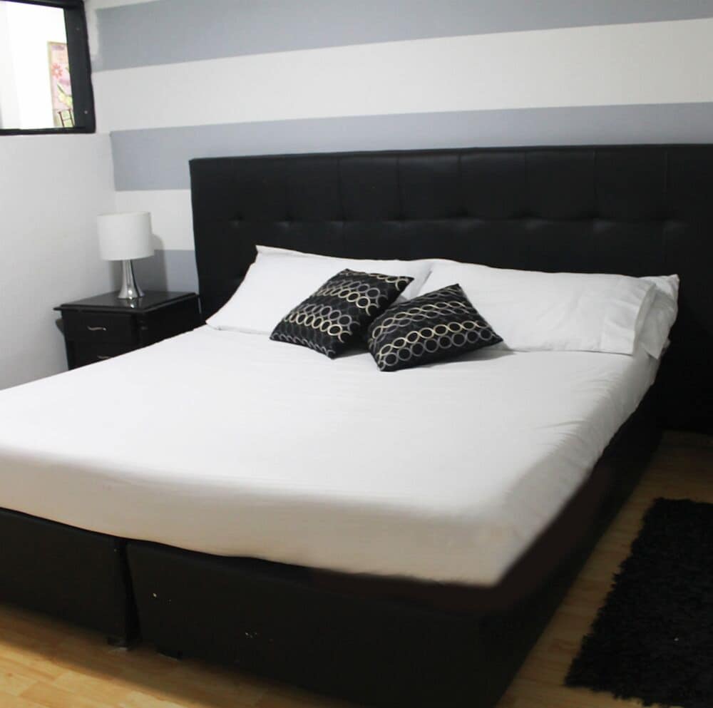 Hotel Santiago Plaza 10/20