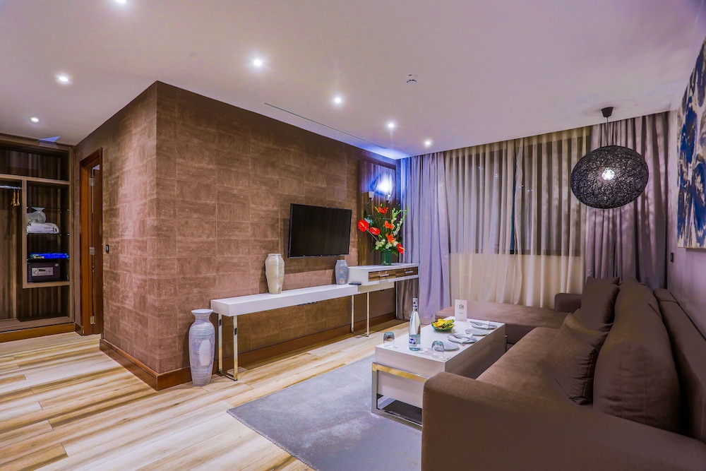 Lobby at SBN Suite Hotel, TANGIER