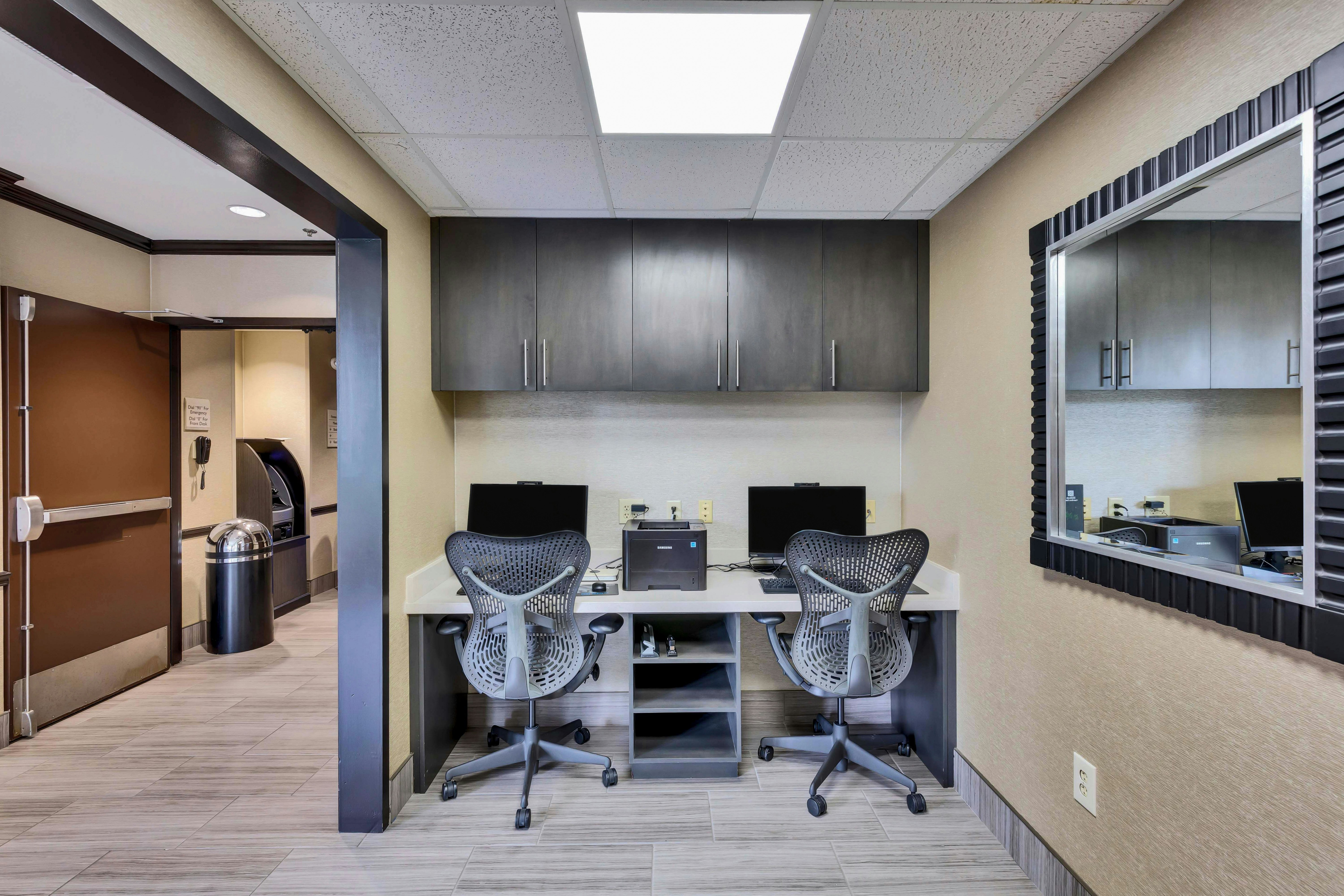 Hilton Garden Inn Austin NW/Arboretum 68/75