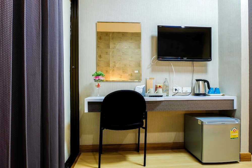 Prajaktra City Hostel 41/45